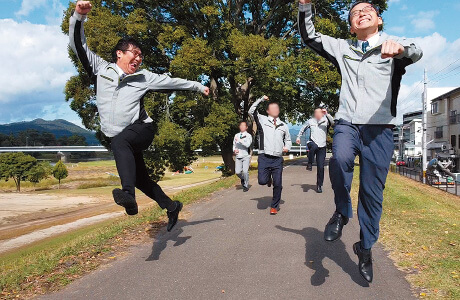 笑顔がたくさん溢れる職場